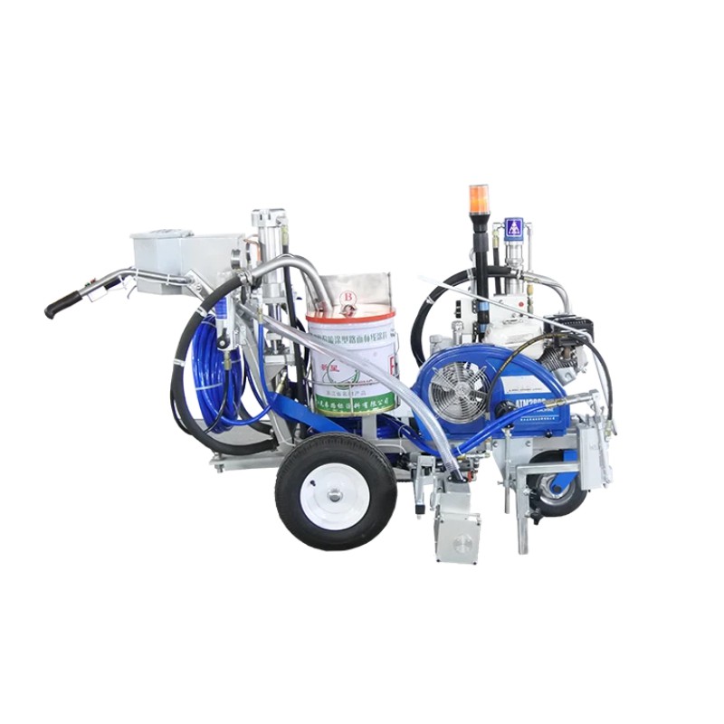 Stroj za označevanje cest