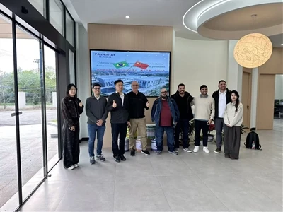 Brazilske stranke obiščejo Zhejiang Xingyuan Traffic Technology