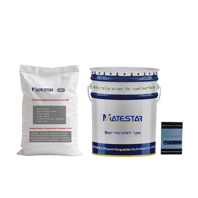 Protizdrsna cestna barva