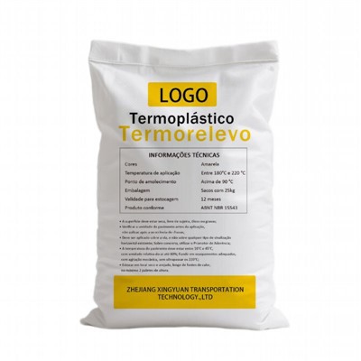 Označevanje pločnikov s steklenimi kroglicami