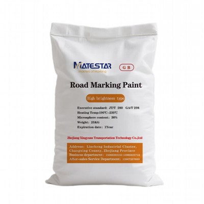 Rdeča barva za označevanje ceste