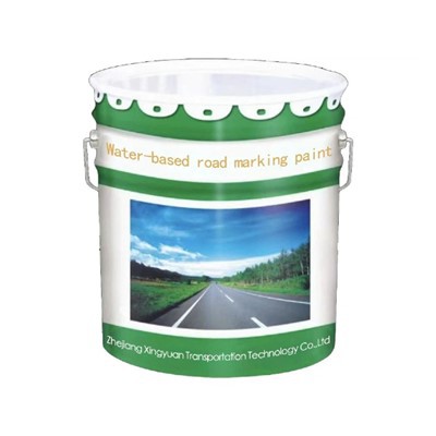 Prometna barva na vodni osnovi